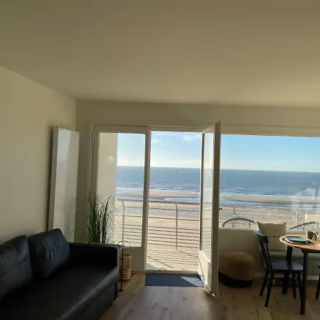 Apartment K *